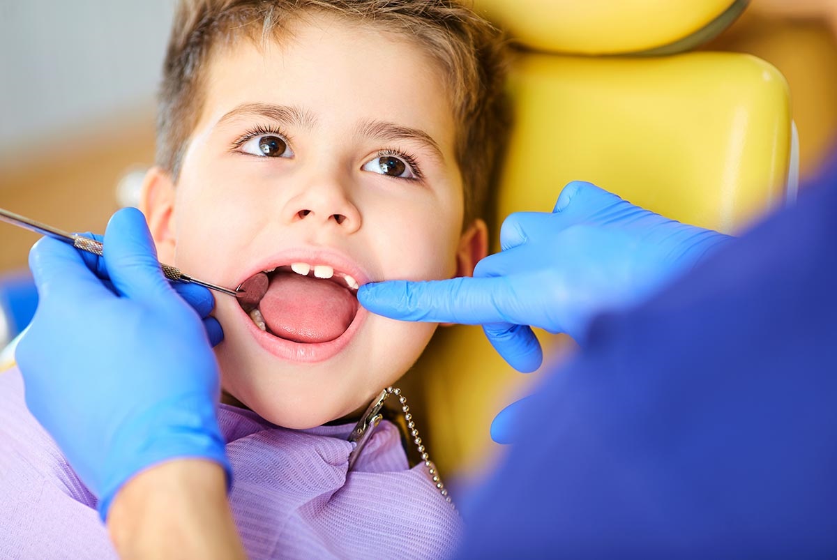 odontopediatria en Carabanchel - niño ortodoncia