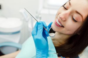 mejores dentistas en Carabanchel - mujer