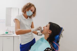 tratamiento de prótesis dental en Carabanchel - evaluacion de la situacion