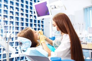 clínica dental Carabanchel - implantación dental